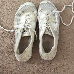 indoor cheer shoes